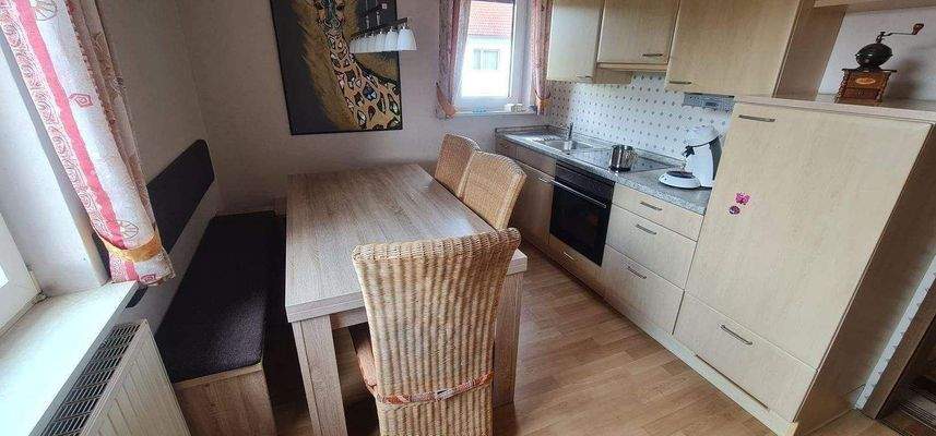 W1 Küche Wohnung 1 OG.jpg