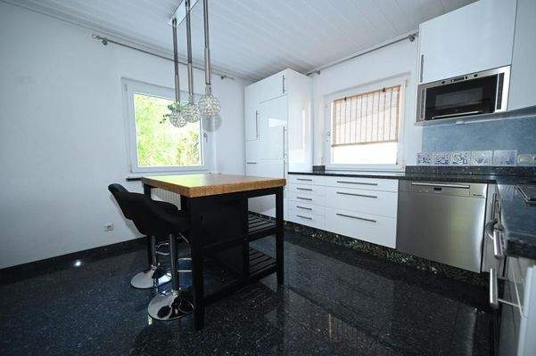 Einbauküche inklusive