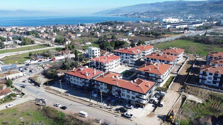 Investment Shops within a Complex in Yalova Altınova