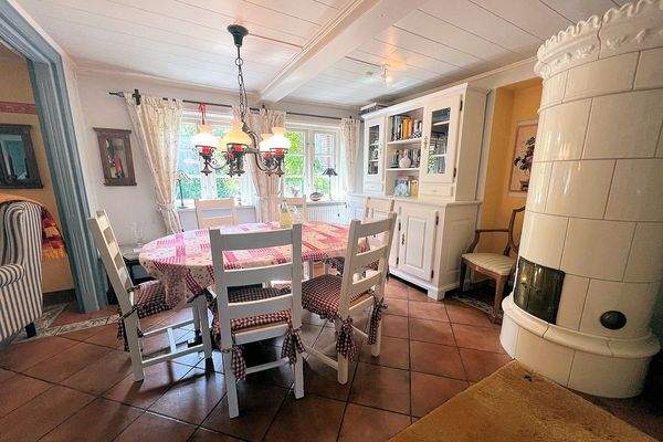 Essecke mit einem Mylinofen