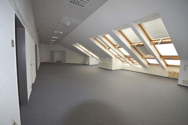 Großraum I_Vorraum ca. 97,5 m²