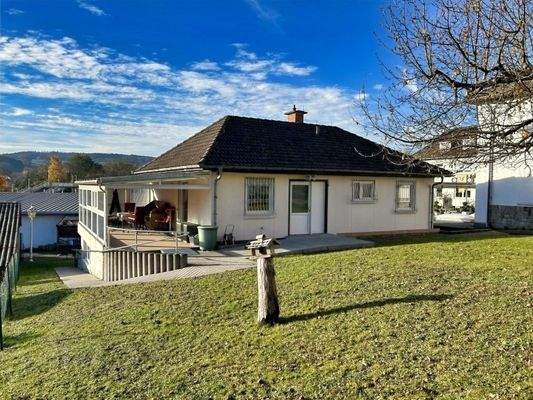 Ansicht Rückseite vom Garten