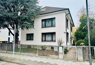 Stadtvilla Außenansicht