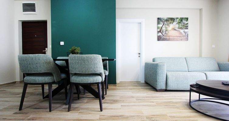 WhatsApp Image 2023-08-15 at 13.55.40.jpg