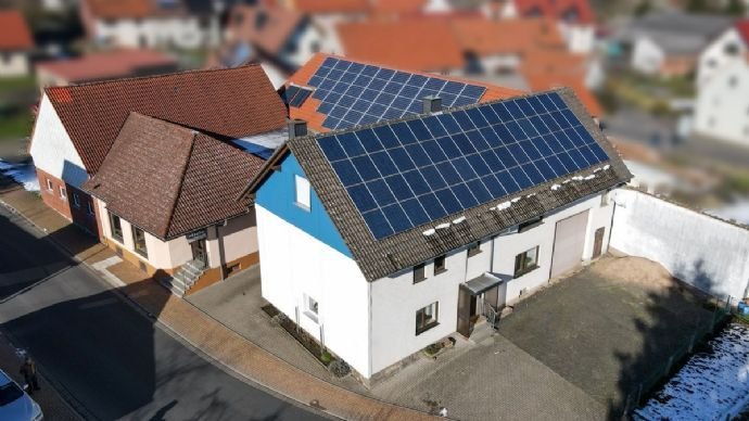 EFH mit viel Platz und ertragreicher PV-Anlage zu verkaufen!