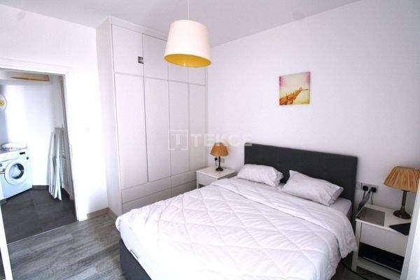 Apartment in a Complex Close to the Sea in Gaziveren Lefke