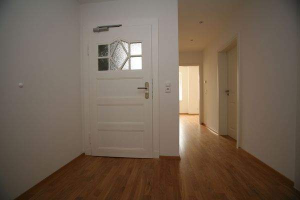 Referenz Lößniger Straße 79