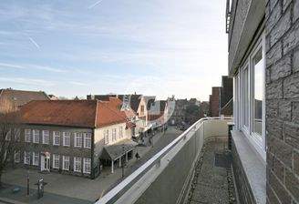 Balkon Wohnzimmer (Nord-Ost)