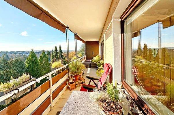 langer Sonnenbalkon (Loggia)