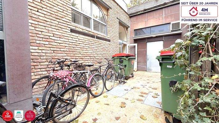 Müll und Fahrradraum