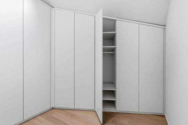 Einbauschrank