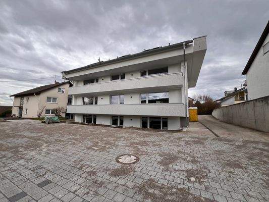 Rückansicht Gebäude.jpg