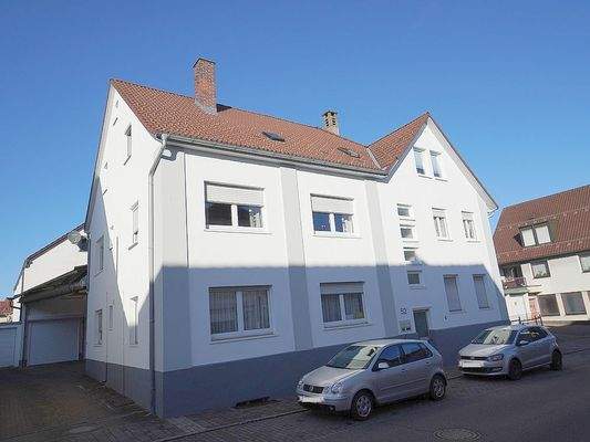 Gebäude Straßenansicht Süd-West