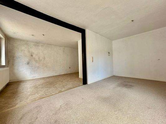 großes Wohn - Esszimmer