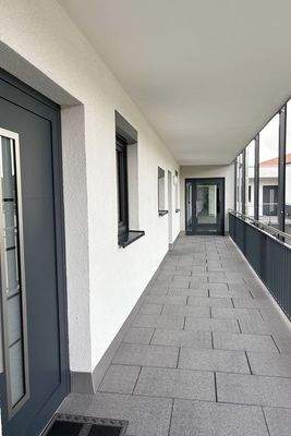 Laubengang/Wohnungseingang