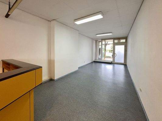 Raum 1 Obergeschoss - Blick Eingang 