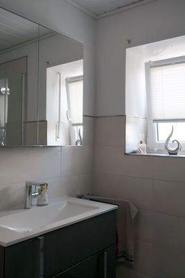 Tageslichtduschbad EG 