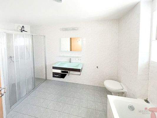 3ccc0547-7f9d-4790-a8a3-b97873bfe8d6_original