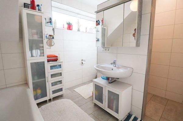 Badezimmer im Obergeschoss