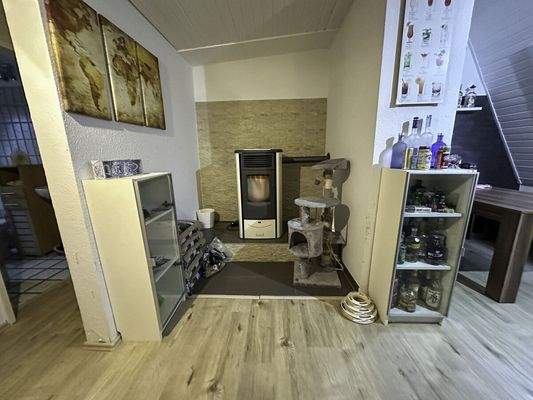 Pelletofen im Wohnzimmer