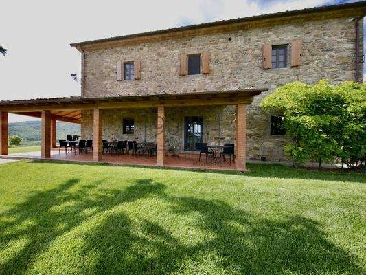 12 Hektar grosser Landsitz mit Panoramaausblick, Pool in Val di Chiana