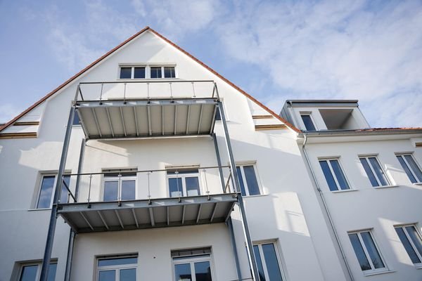 Außenaufnahmen des Mehrfamilienhauses (5)
