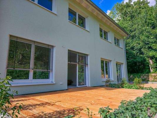 Terrasse zur Südseite :-)