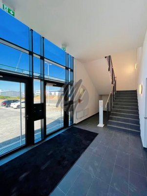 INFOS UNTER: 06171-586000