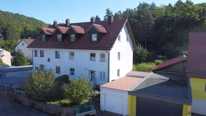 Unverbaubar am Waldrand