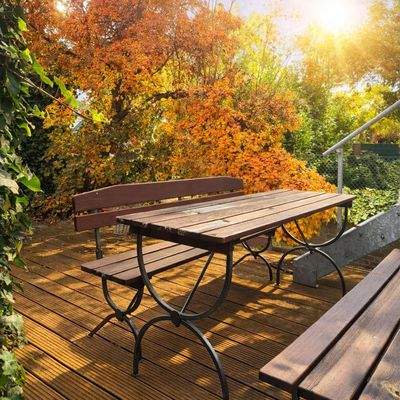 Frontterrasse in Südlage