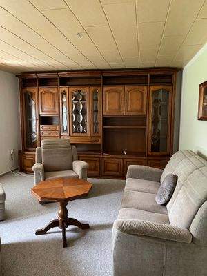 Wohnzimmer in großer Wohnung.JPG