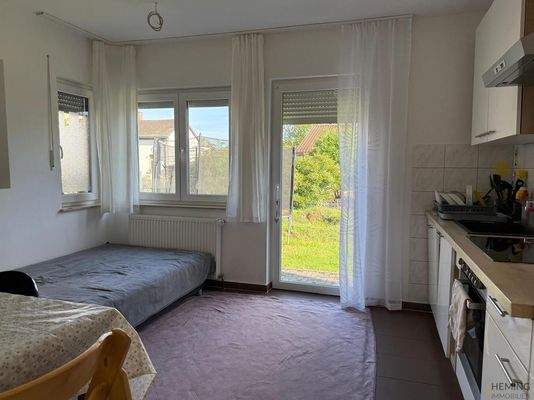 EG - Küche mit Gartenausgang