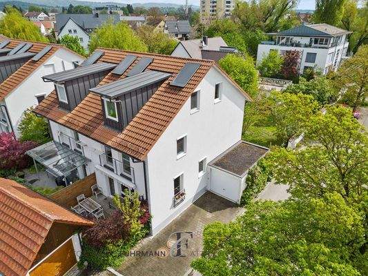 Ansicht mit Terrasse