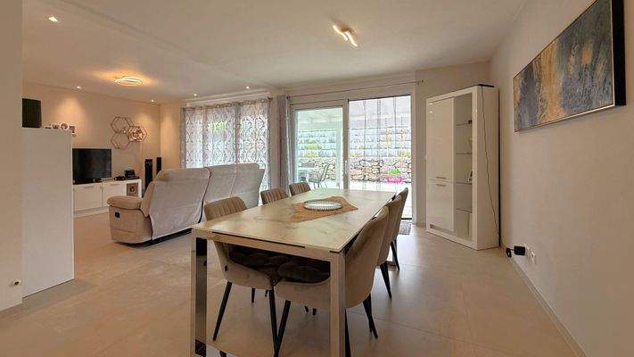 Wohn- und Essbereich EG