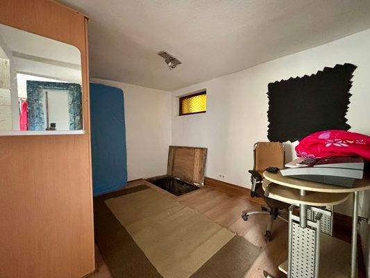 Vorderhaus Raum 4.jpeg