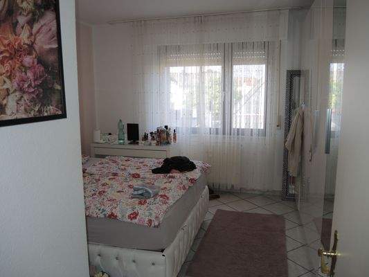 Elternschlafzimmer, Wohnung OG