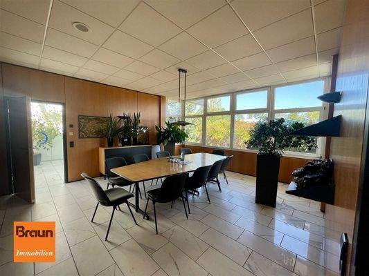 4-6982, Besprechungsraum,   VS-S