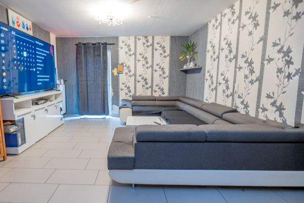 Einheit 2 Wohnzimmer 