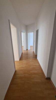 20250825_135801_copy_748x1330