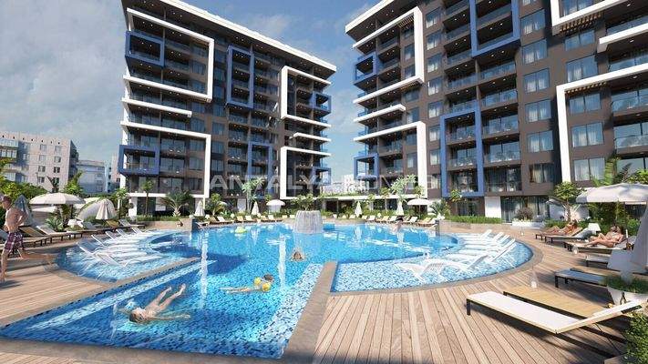 Apartments with Rich Amenities near the Beach in Alanya