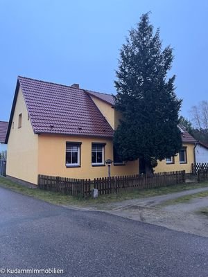 Wohnhaus Straßenseite