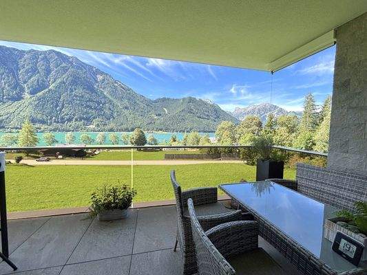 5AD89A1A-EBF6-44CA-AA03-03AAC4E89FC4