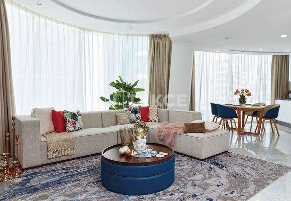 Ready to Move Apartments with Installments in Business Bay