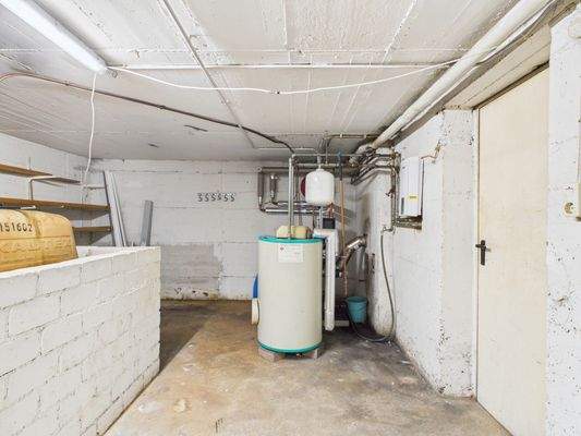 Heiz- &amp; Tankraum KG