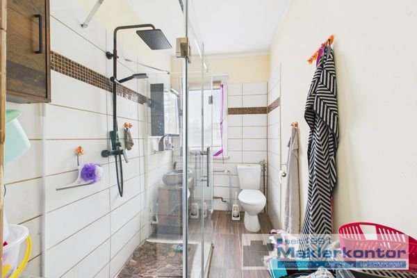 Badezimmer EG