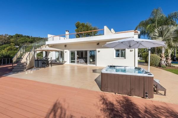 Photo: Villa in Benahavis