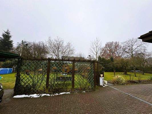 Grundstück von der seite