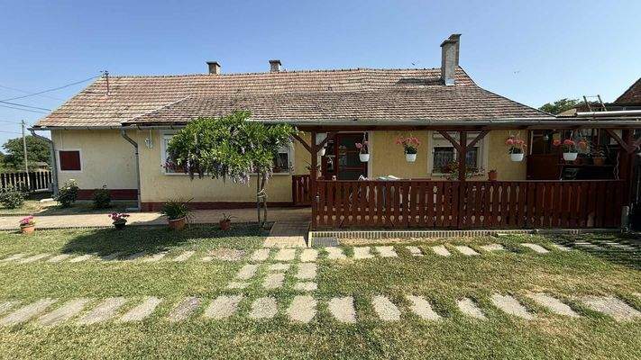 att.HWKvbZd5MZWEc35sjeDuc3FGRYHgn4JciPl1QBbohT4.JP