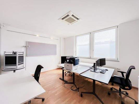 Praktisches Doppelbüro