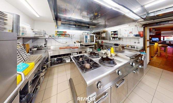 Ötz - Pizzeria - Küche